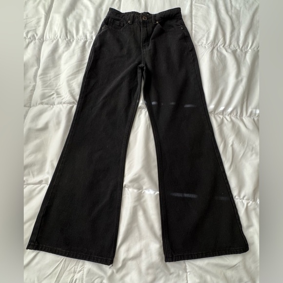 Boohoo Women's Black Jeans - Picture 3 of 8